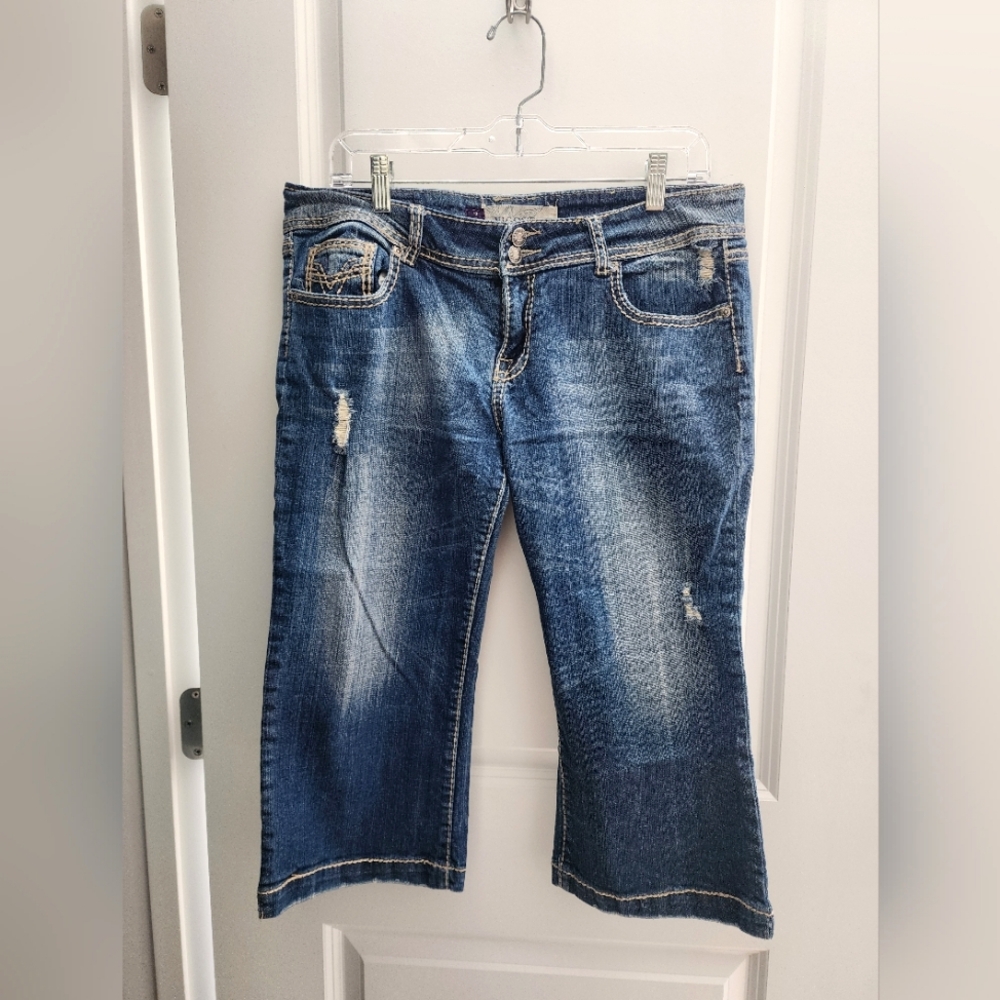 Vigoss Cropped Jean's Size 13
